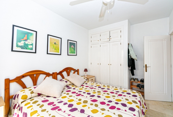 Reventa - Apartamento / piso - Playa Flamenca