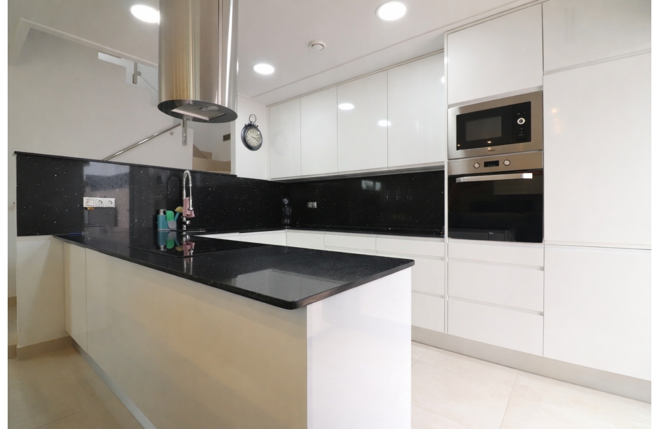 Resale - Villa - Benijofar