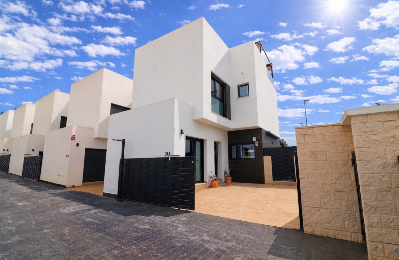 Resale - Villa - Benijofar