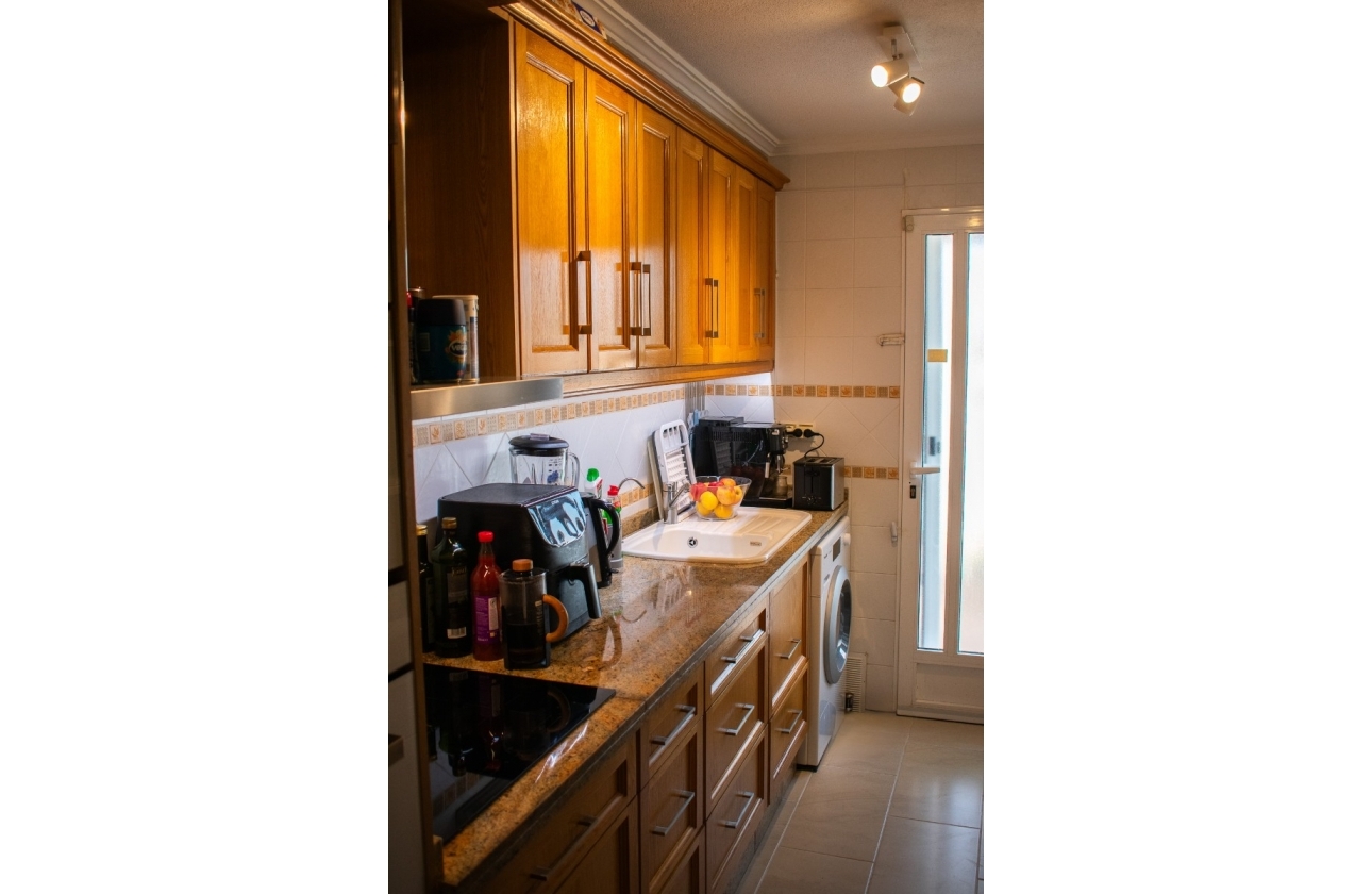 Resale - Villa - Orihuela Costa - Los Dolses