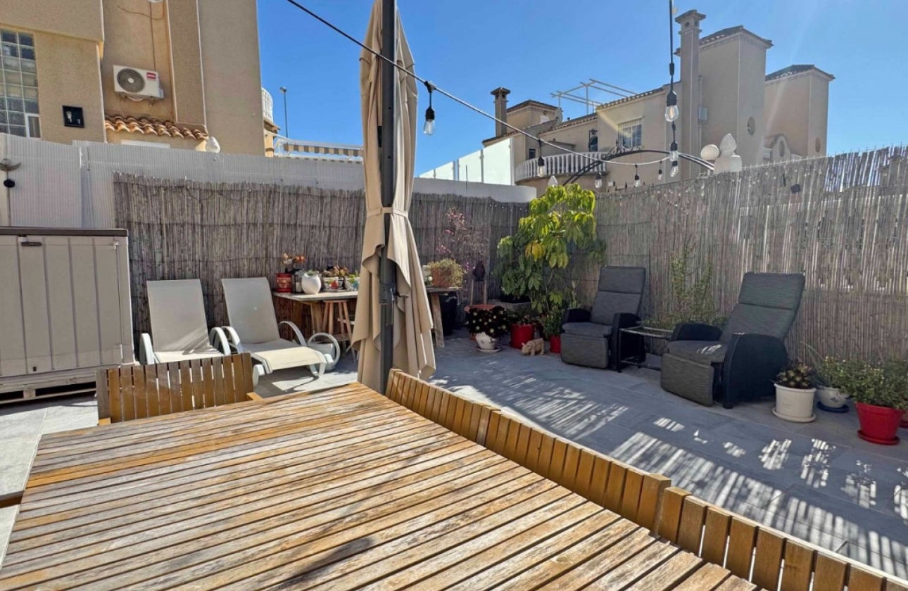 Resale - House - Orihuela Costa - Villamartín