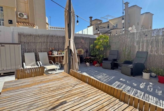 Resale - House - Orihuela Costa - Villamartín