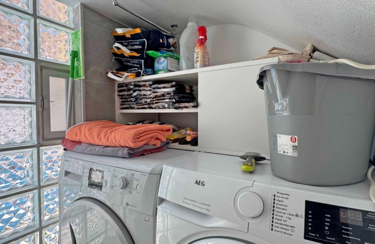 Resale - House - Orihuela Costa - Villamartín