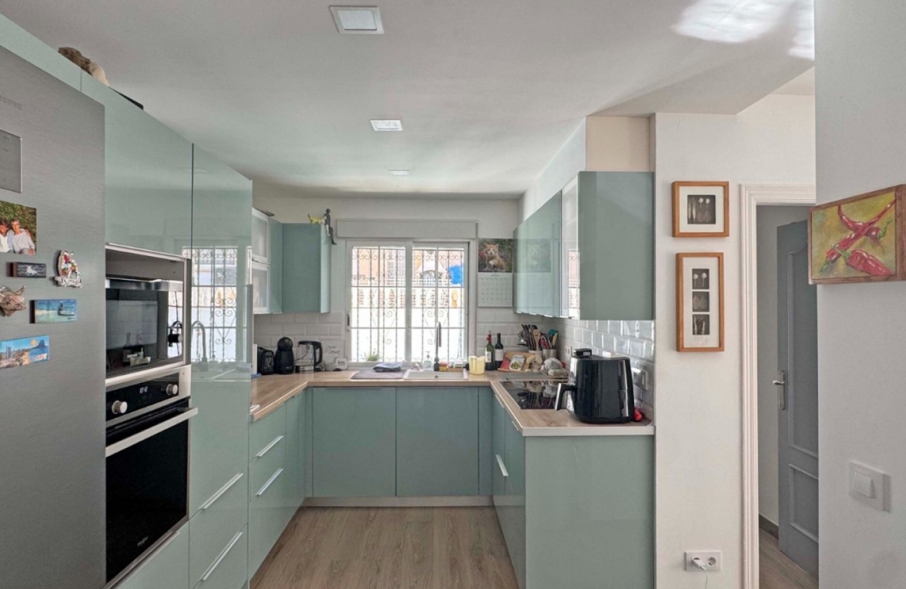 Resale - House - Orihuela Costa - Villamartín