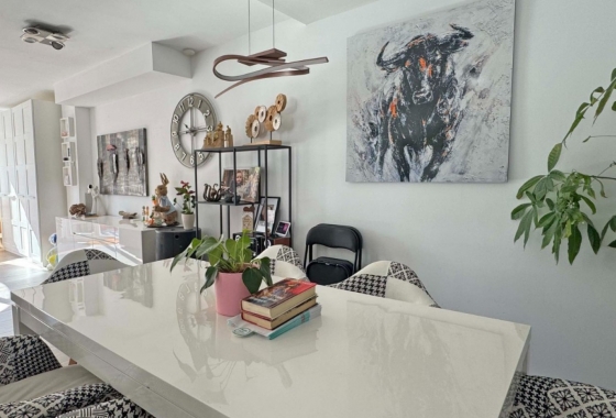 Resale - House - Orihuela Costa - Villamartín