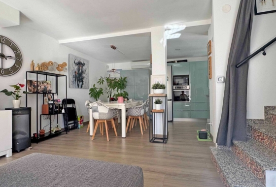 Resale - House - Orihuela Costa - Villamartín