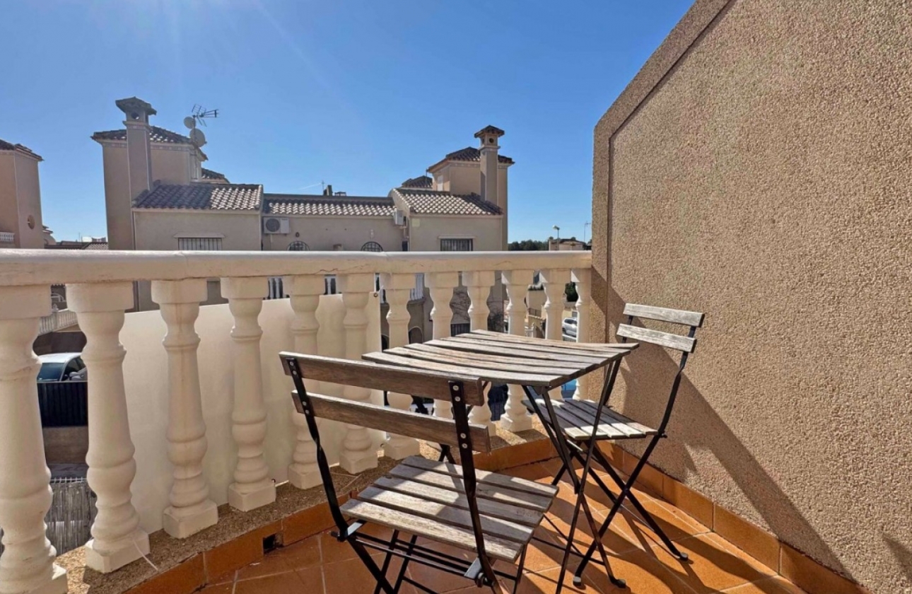 Resale - House - Orihuela Costa - Villamartín