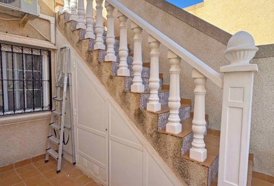 Resale - House - Orihuela Costa - Villamartín