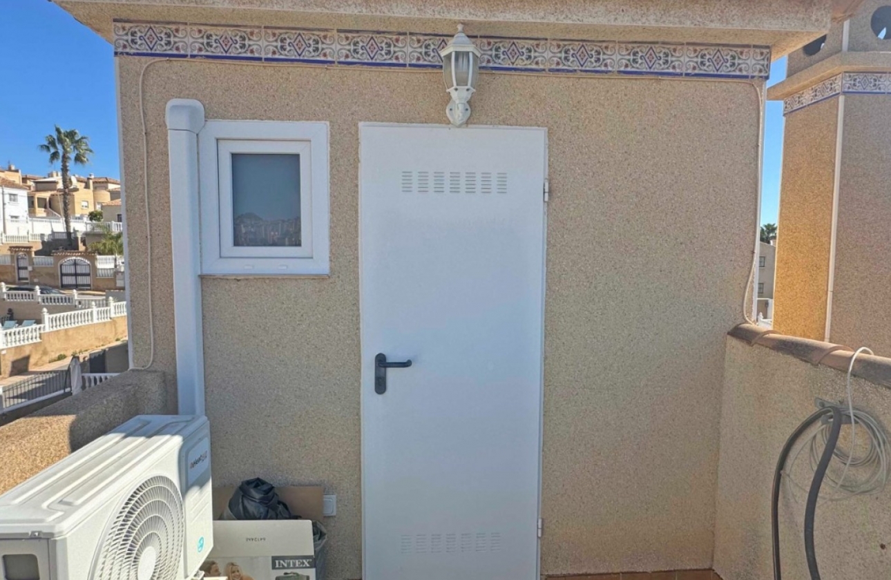 Resale - House - Orihuela Costa - Villamartín