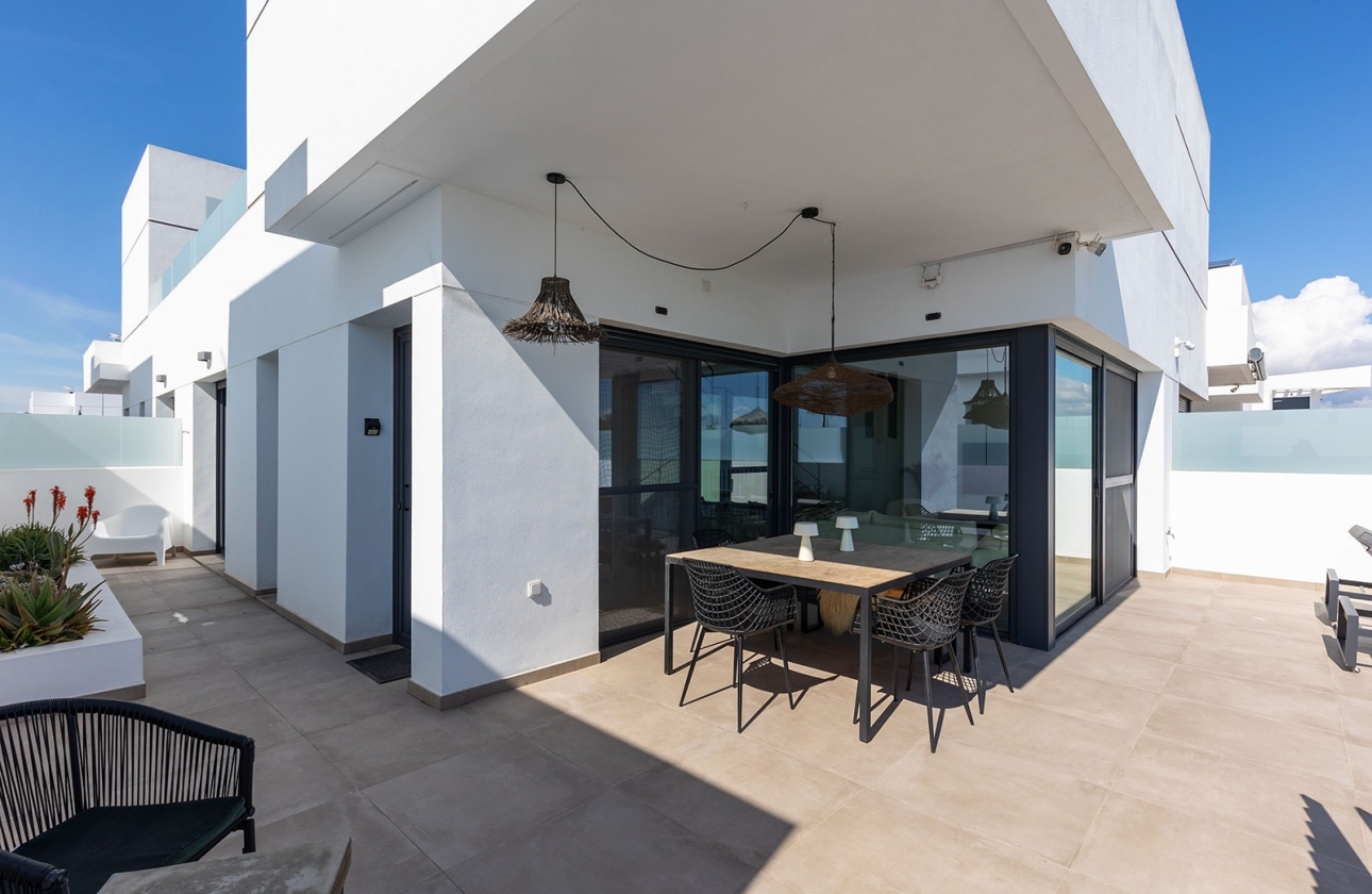 Resale - House - Dolores