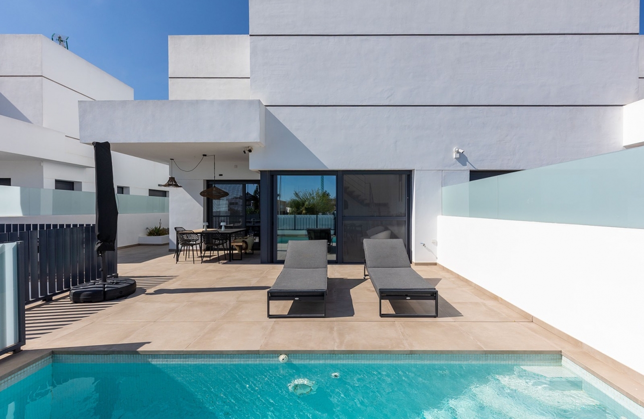 Resale - House - Dolores