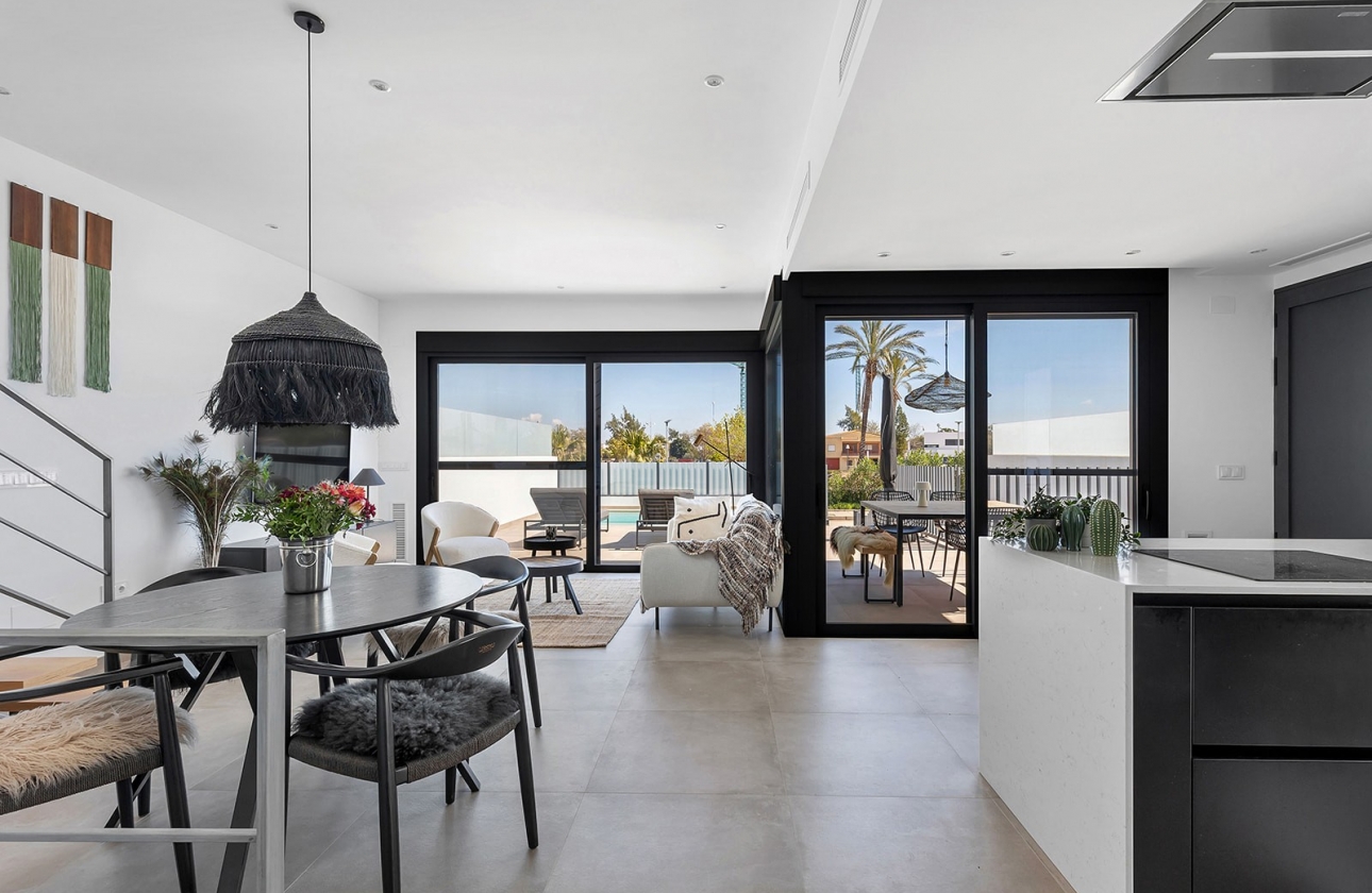 Resale - House - Dolores