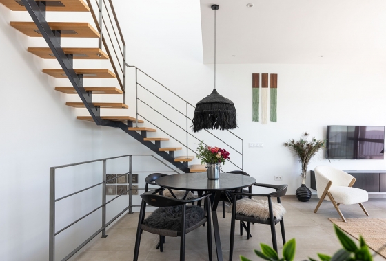 Resale - House - Dolores