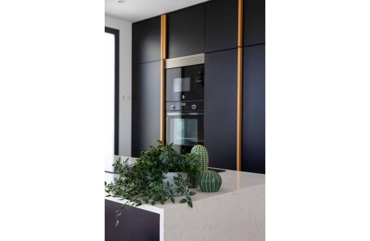 Resale - House - Dolores