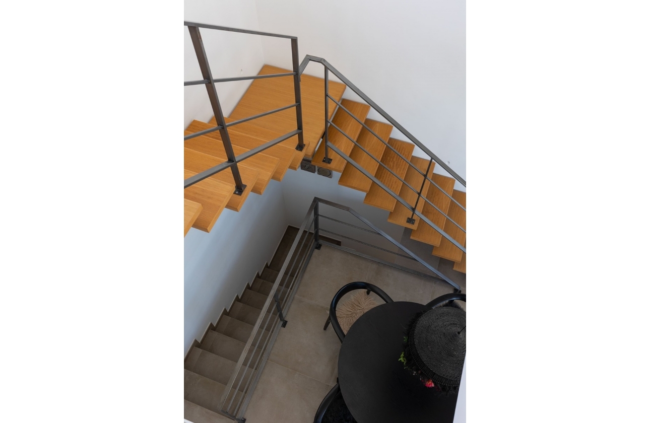 Resale - House - Dolores