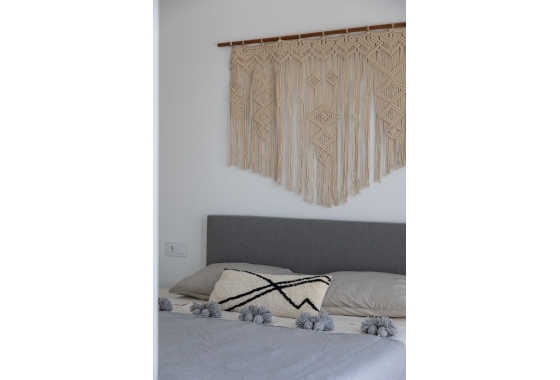 Resale - House - Dolores