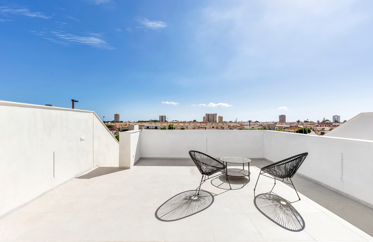 Obra nueva - Villa - Los Alcázares