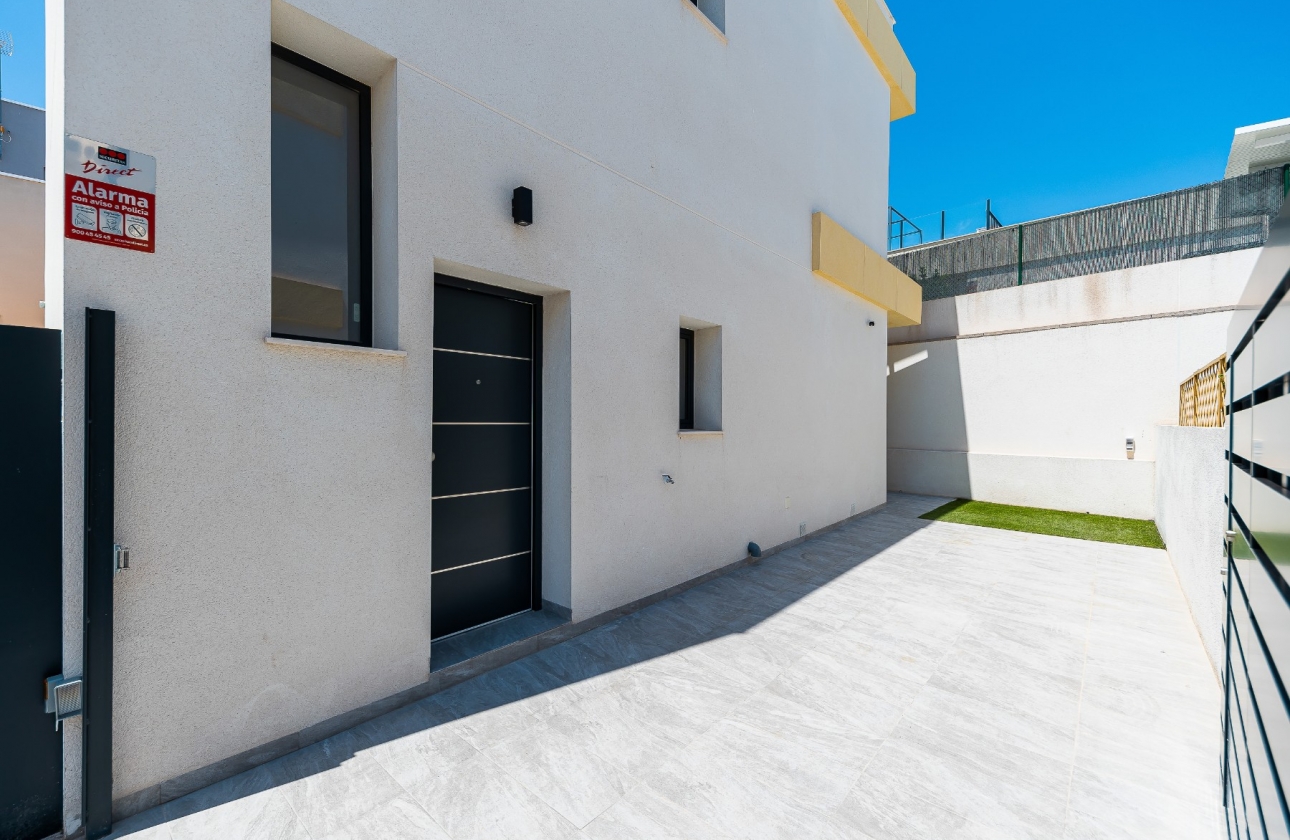 Reventa - Villa - Los Montesinos