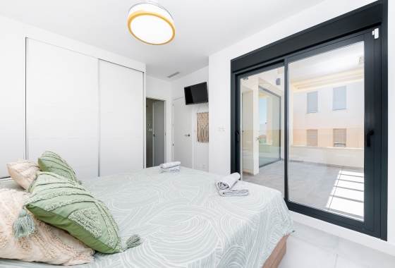 Reventa - Villa - Los Montesinos