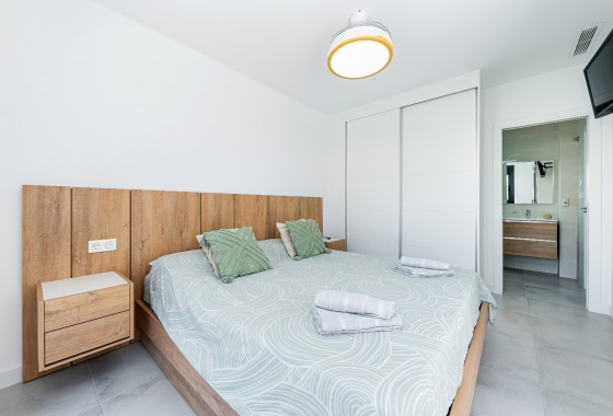 Reventa - Villa - Los Montesinos