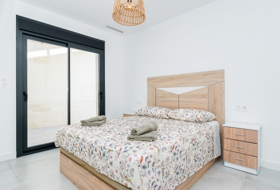 Reventa - Villa - Los Montesinos