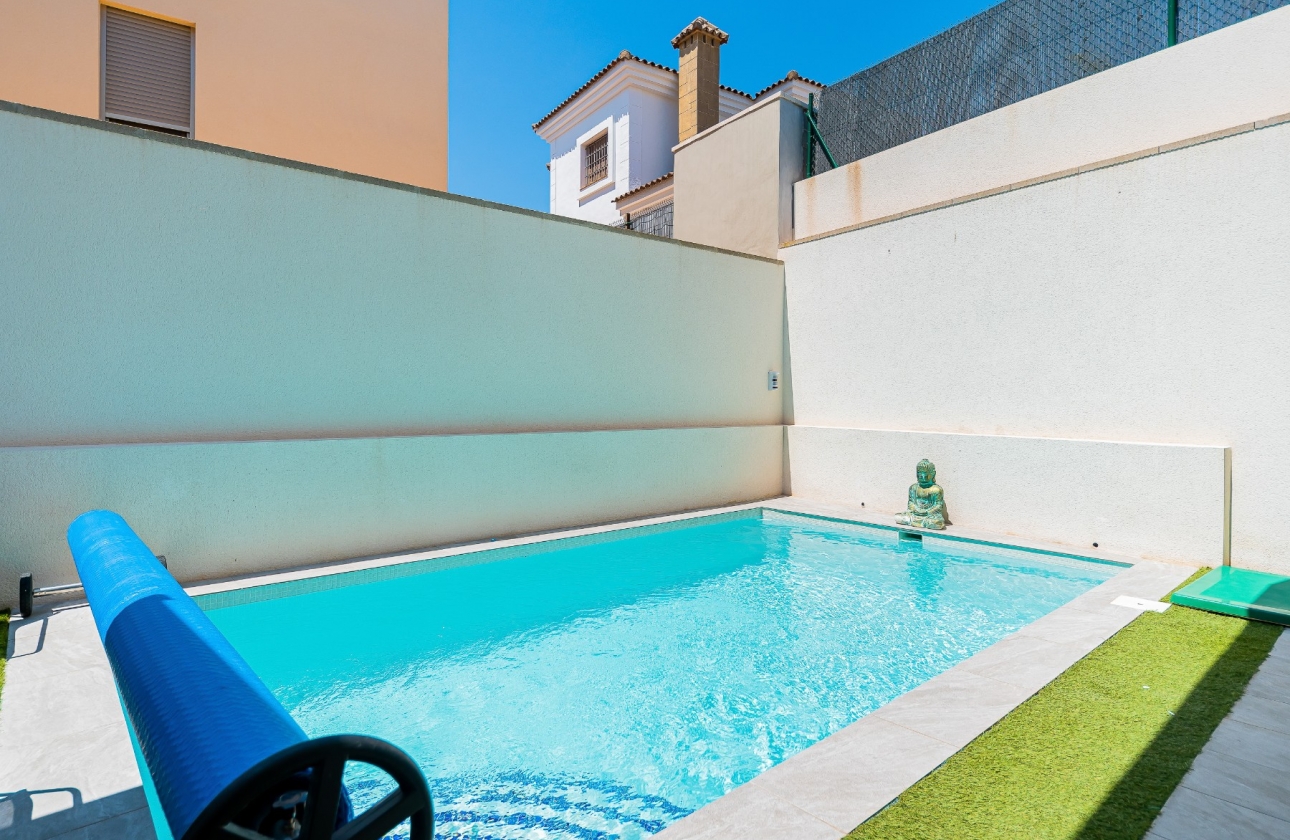 Reventa - Villa - Los Montesinos