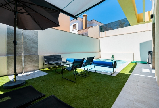 Reventa - Villa - Los Montesinos