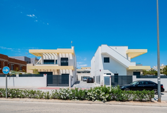 Reventa - Villa - Los Montesinos