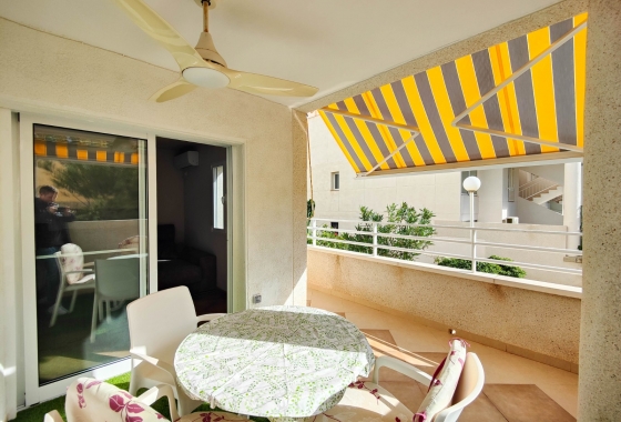 Resale - Apartment / flat - Torrevieja - La Mata