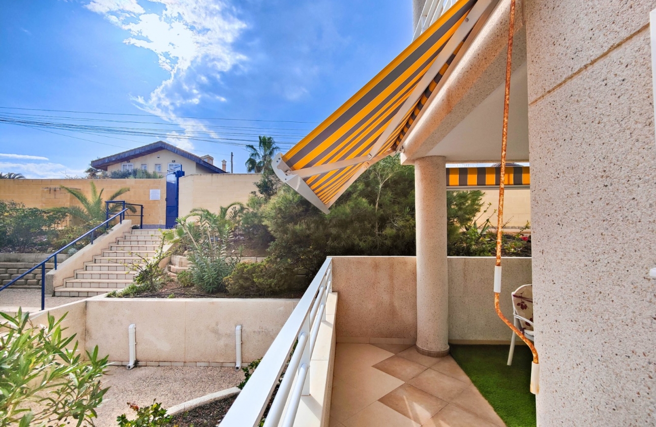 Resale - Apartment / flat - Torrevieja - La Mata