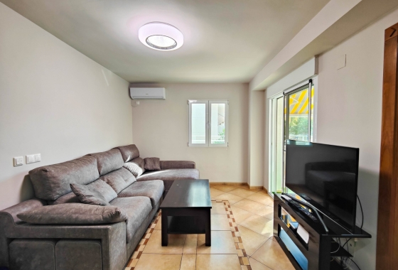 Resale - Apartment / flat - Torrevieja - La Mata