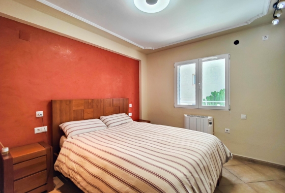 Resale - Apartment / flat - Torrevieja - La Mata