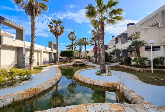 Resale - Apartment / flat - Torrevieja - La Mata