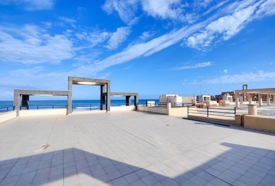 Resale - Apartment / flat - Torrevieja - La Mata