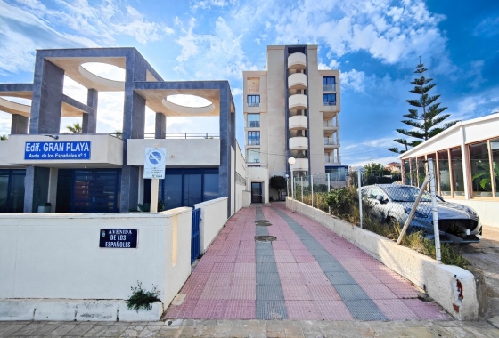 Resale - Apartment / flat - Torrevieja - La Mata