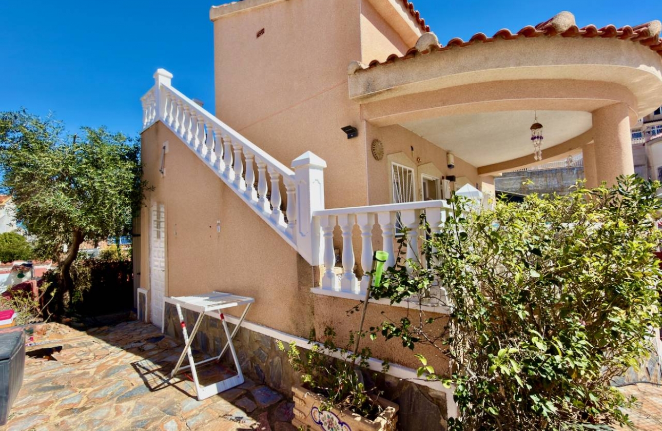 Resale - Villa - Ciudad Quesada - Rojales