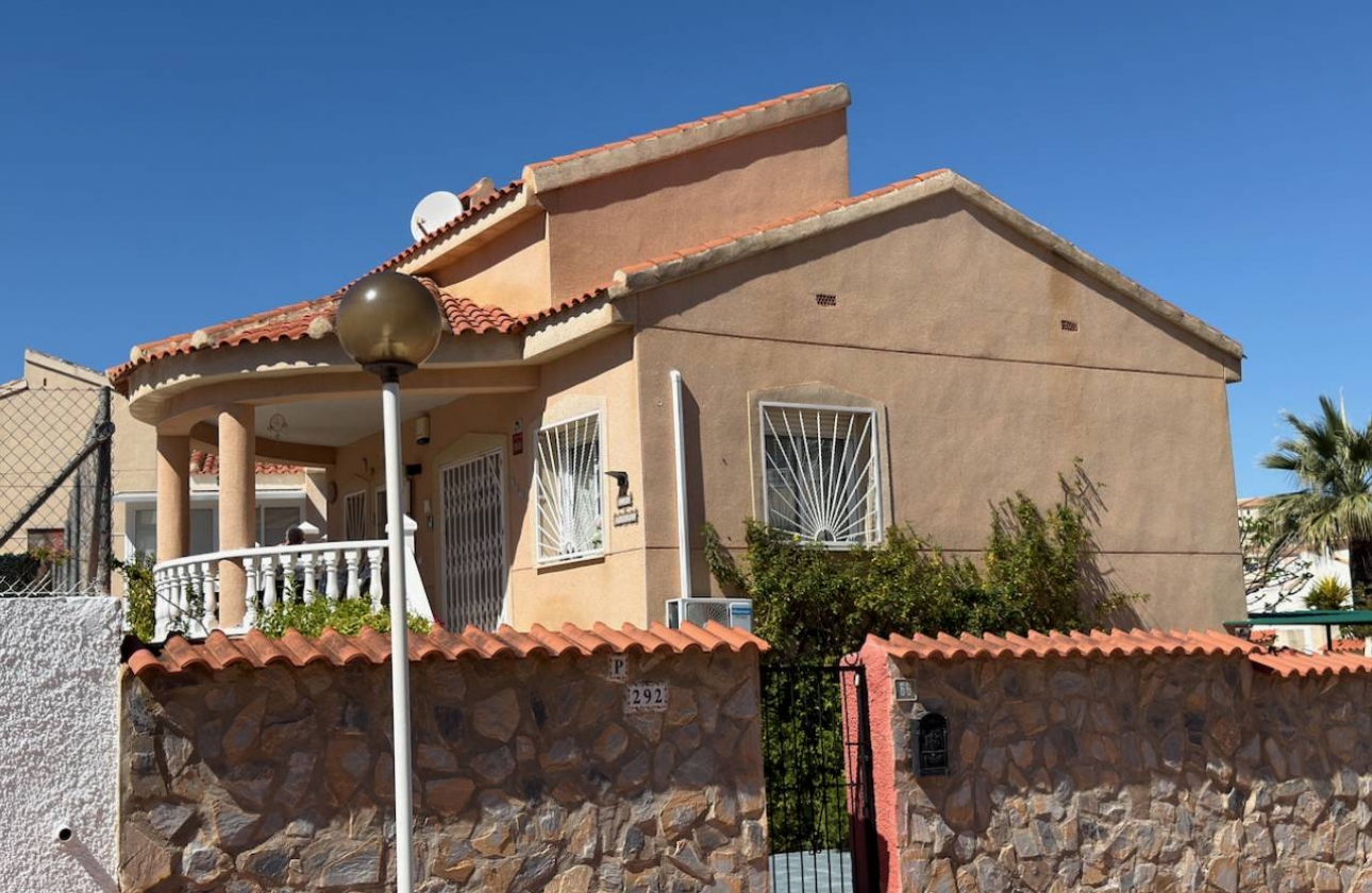 Resale - Villa - Ciudad Quesada - Rojales