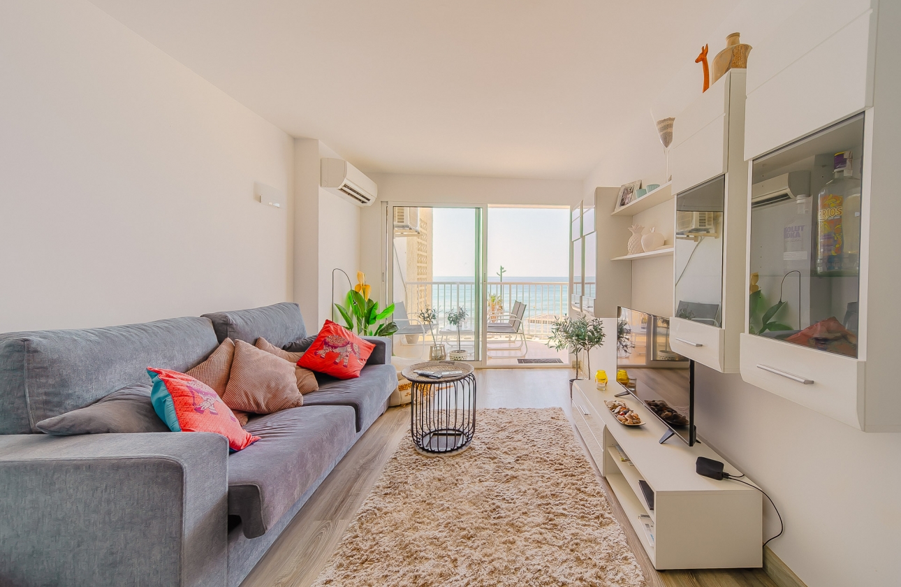 Resale - Apartment / flat - Torrevieja - Playa Del Cura