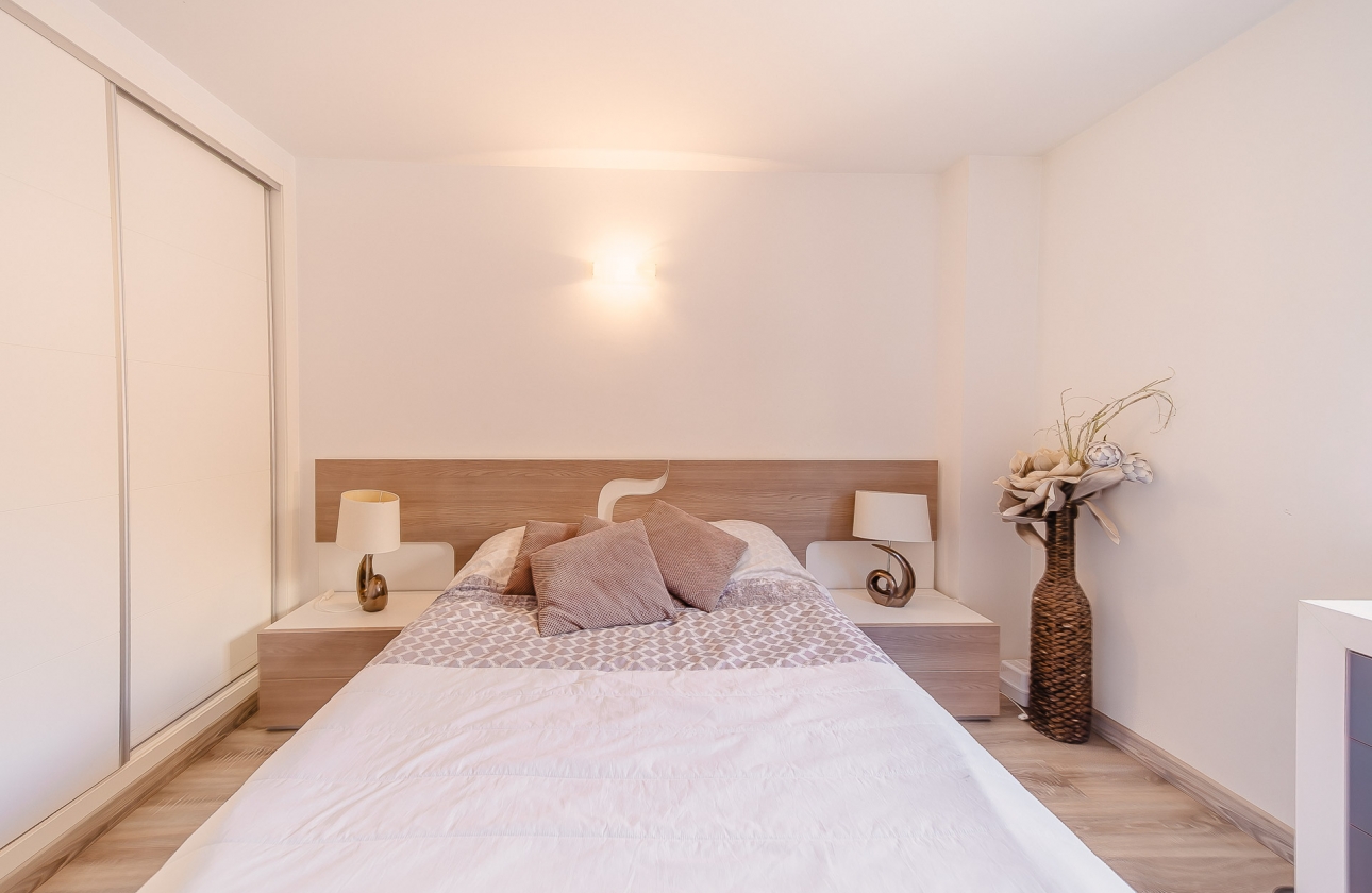 Resale - Apartment / flat - Torrevieja - Playa Del Cura