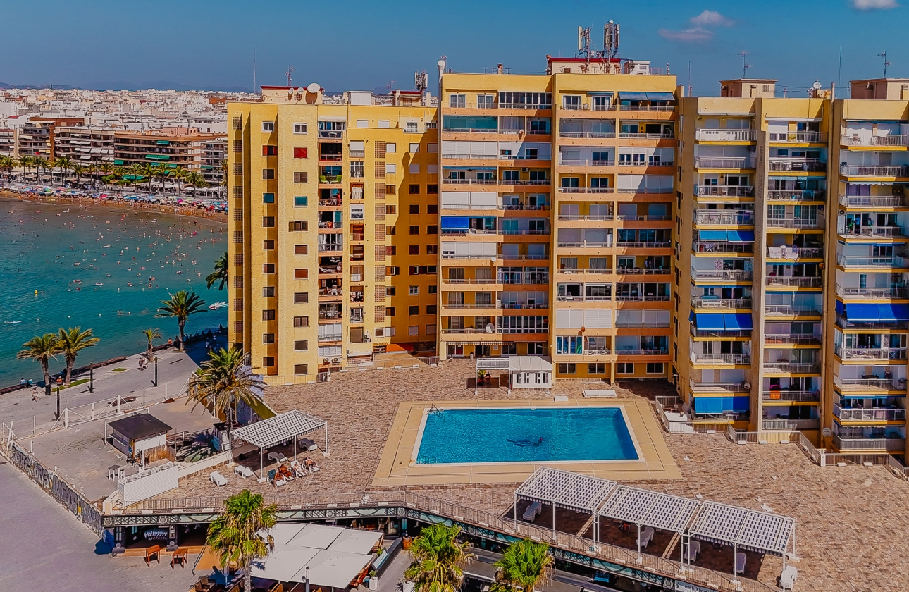 Resale - Apartment / flat - Torrevieja - Playa Del Cura