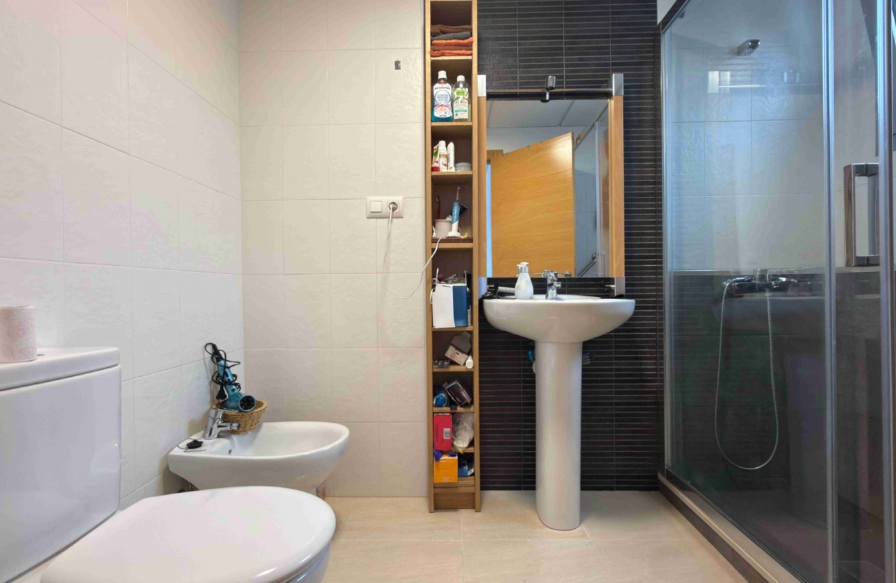 Reventa - Apartamento / piso - San Miguel de Salinas