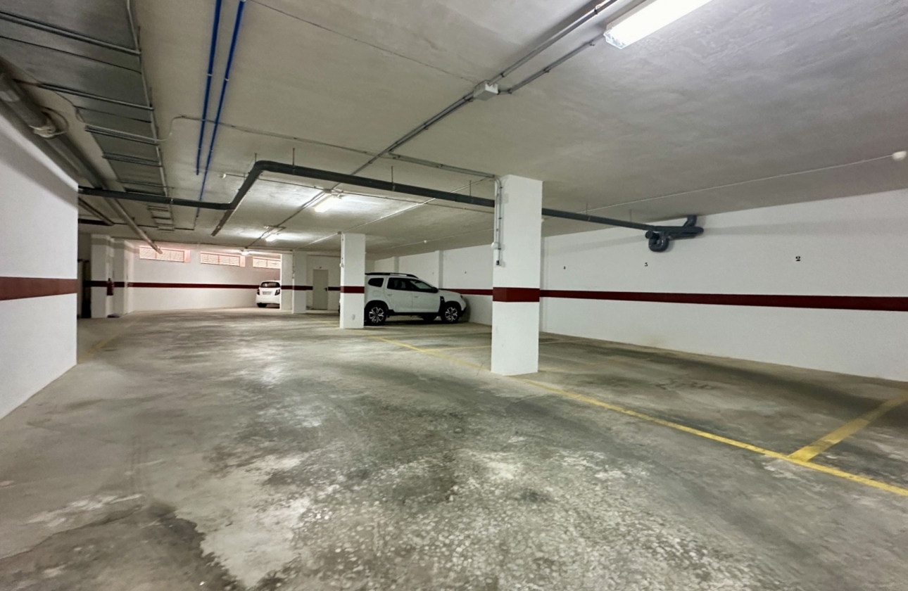 Reventa - Apartamento / piso - San Miguel de Salinas