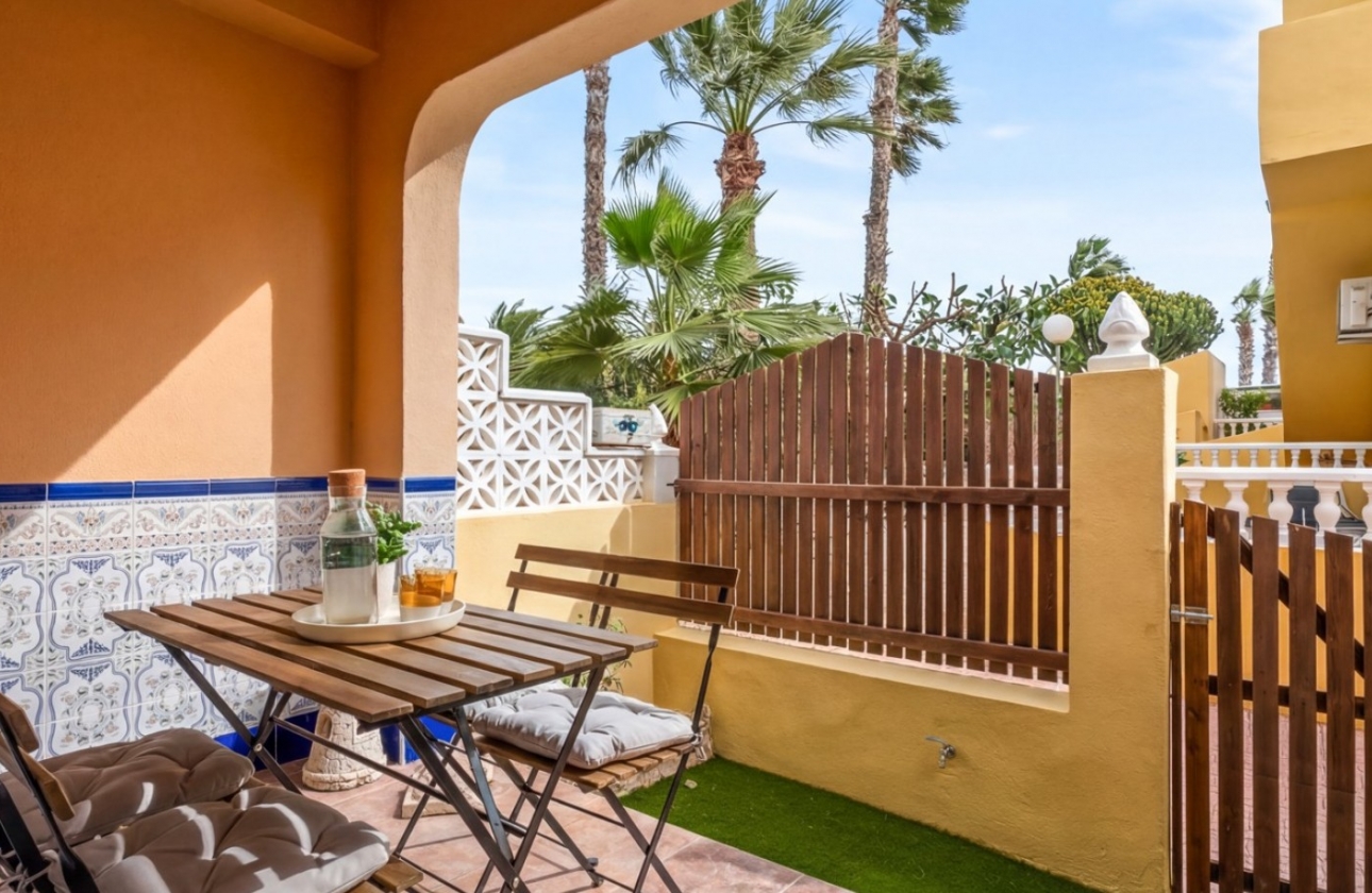 Resale - House - Orihuela Costa - La Florida