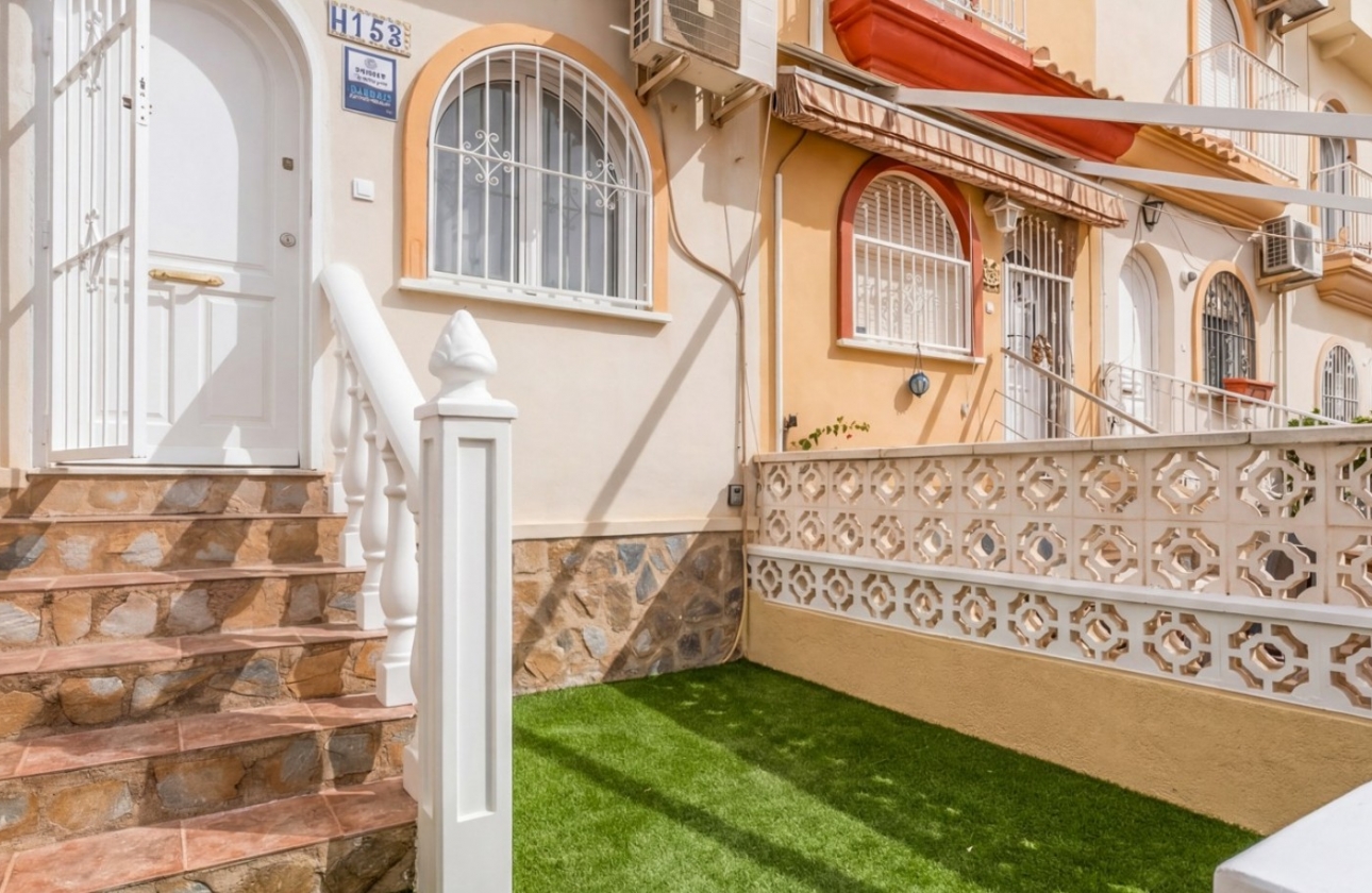 Resale - House - Orihuela Costa - La Florida