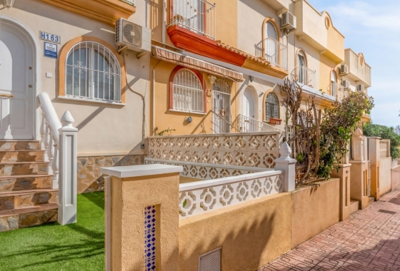 Resale - House - Orihuela Costa - La Florida