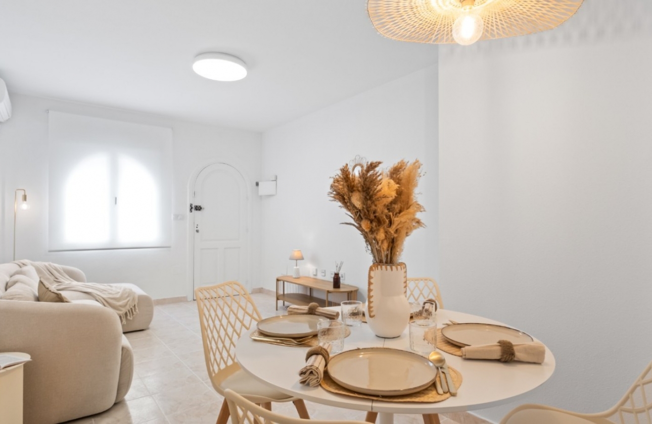 Resale - House - Orihuela Costa - La Florida