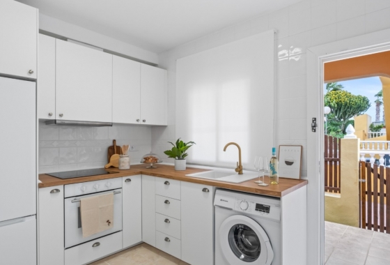 Resale - House - Orihuela Costa - La Florida