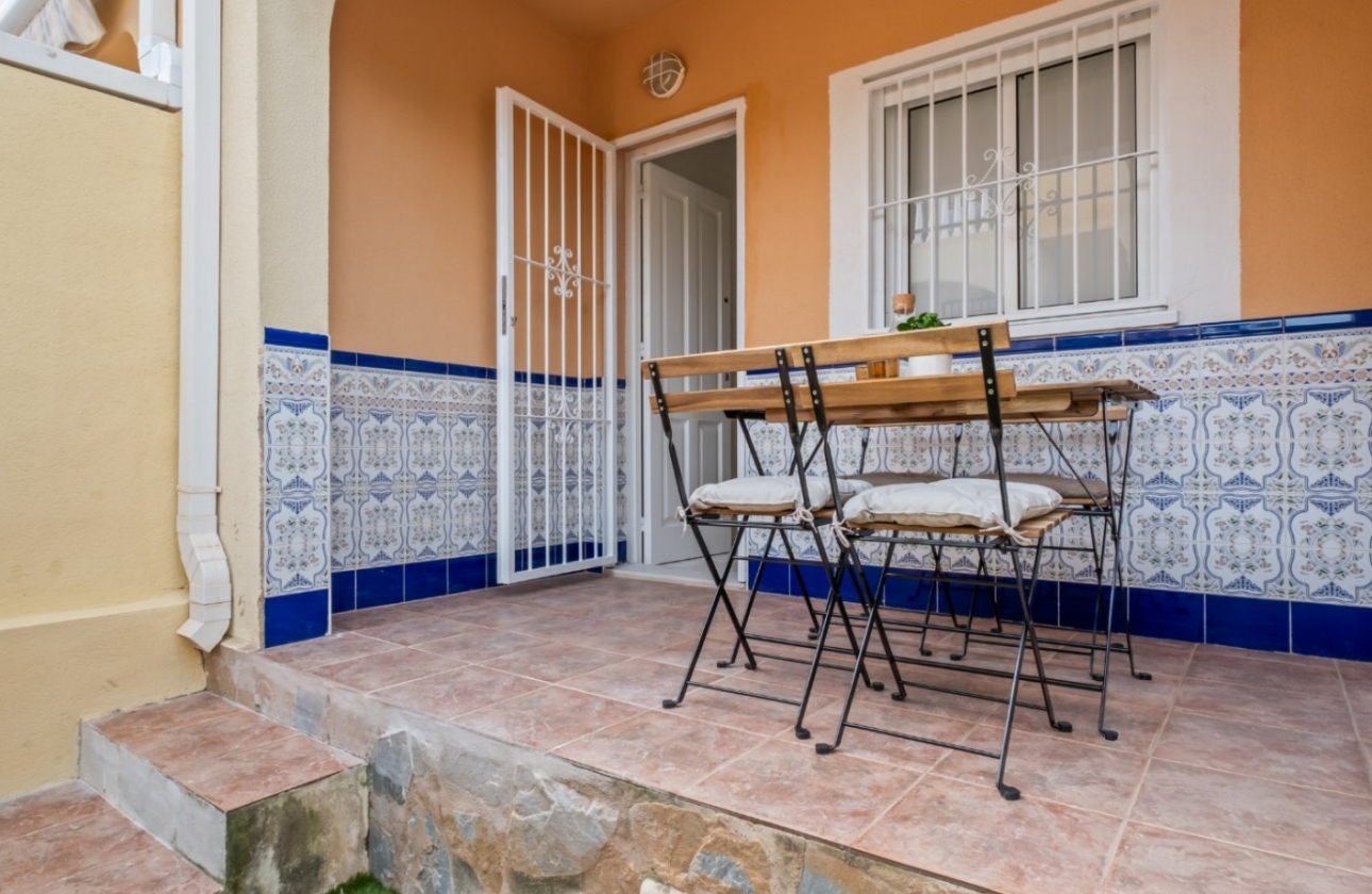 Resale - House - Orihuela Costa - La Florida