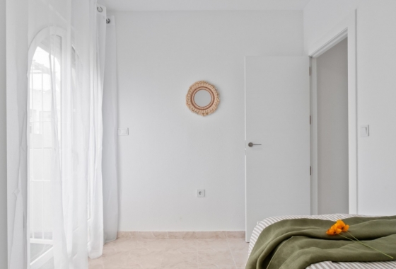 Resale - House - Orihuela Costa - La Florida