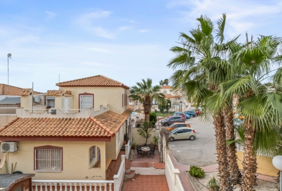 Resale - House - Orihuela Costa - La Florida